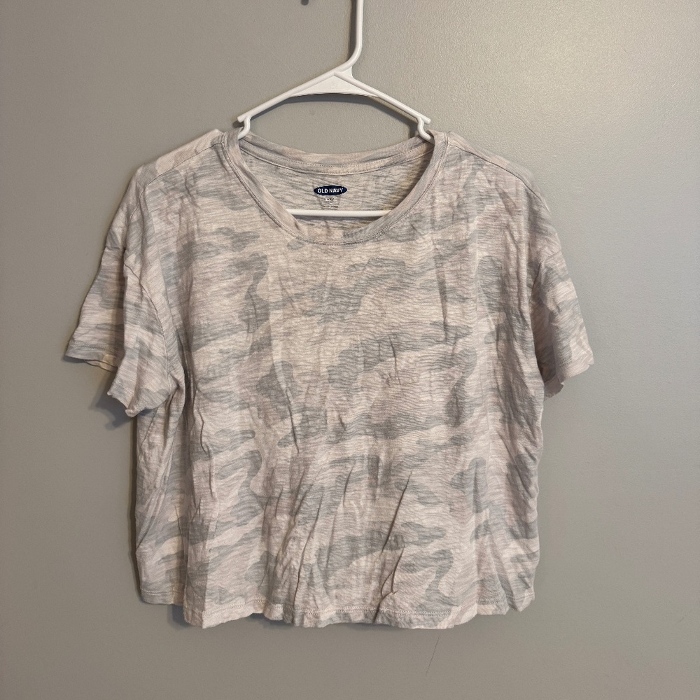 W Medium Old Navy Crop Tee